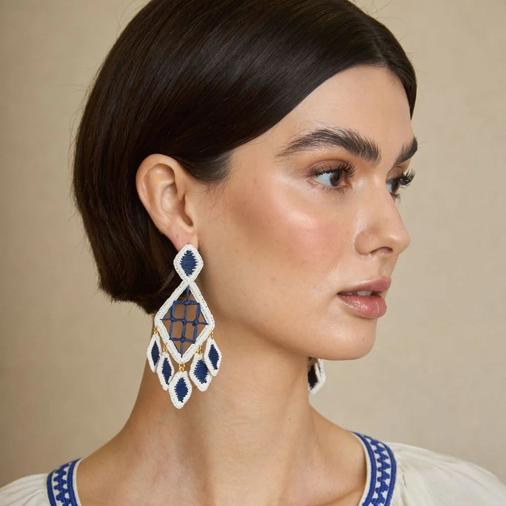 PENDIENTES RAFIA ROMBO