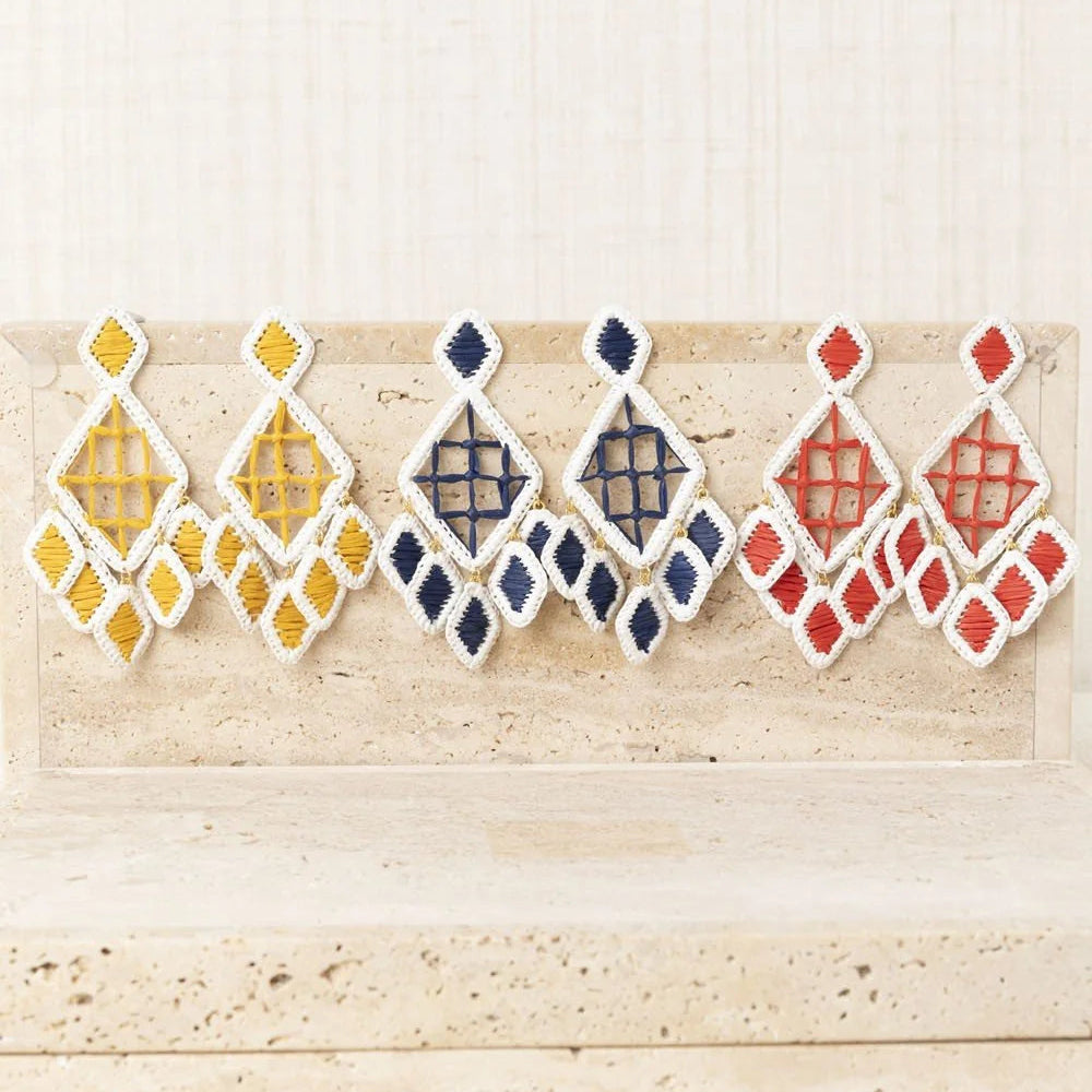 PENDIENTES RAFIA ROMBO