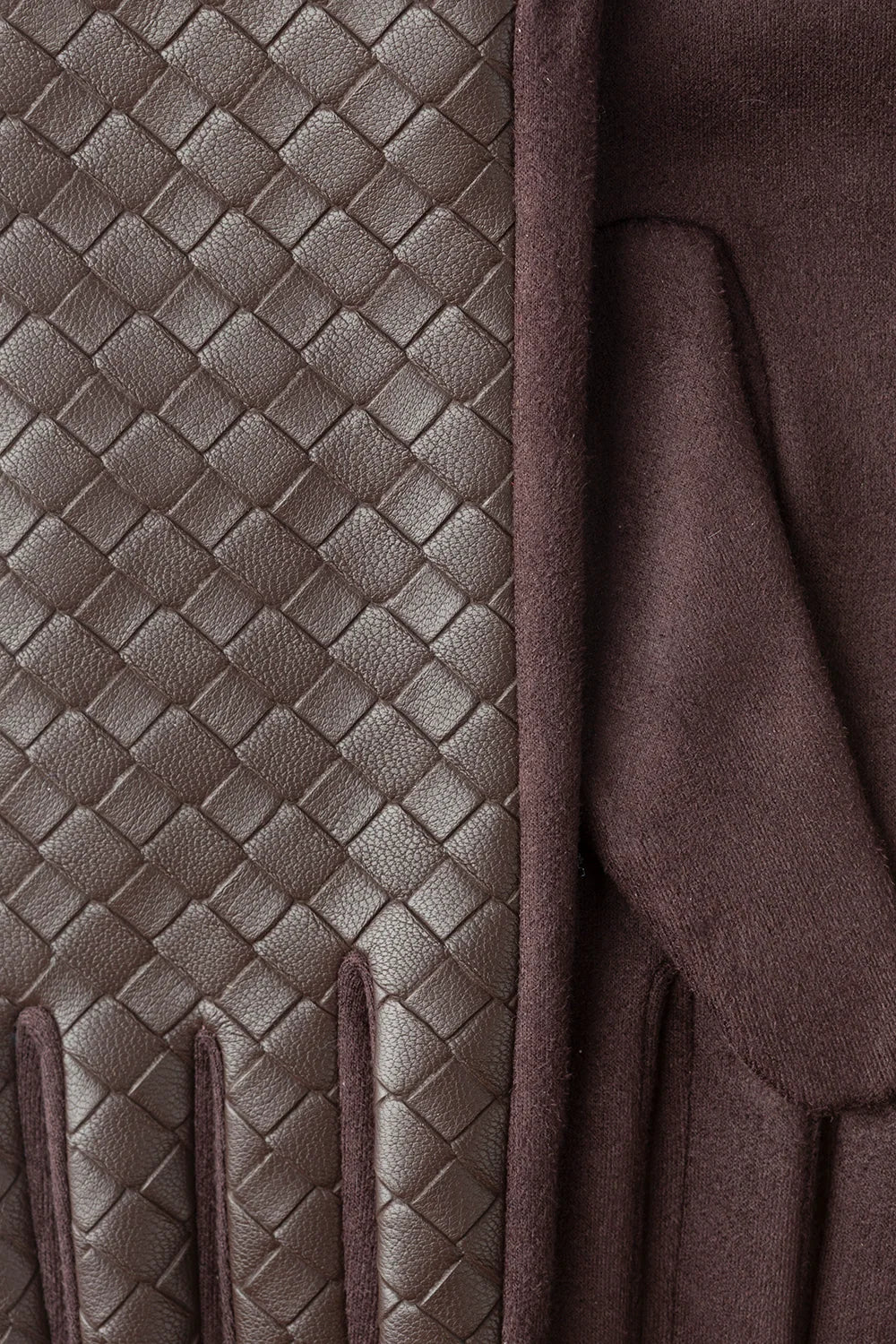 GUANTES TRENZADOS