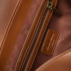 BOLSO BANDOLERA CON SOLAPA IDOIA HEXIA