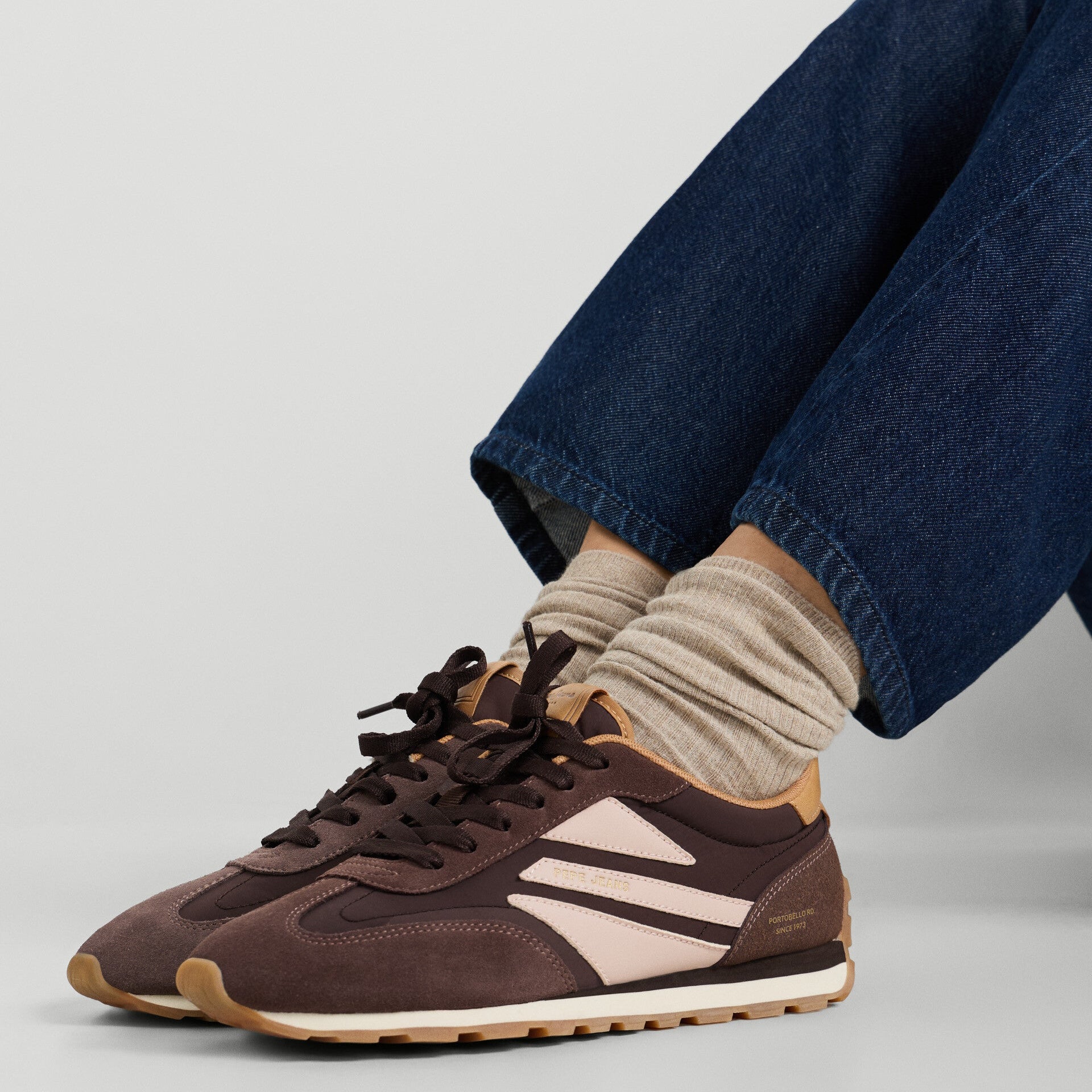 ZAPATILLAS RUNNING RETRO JANE